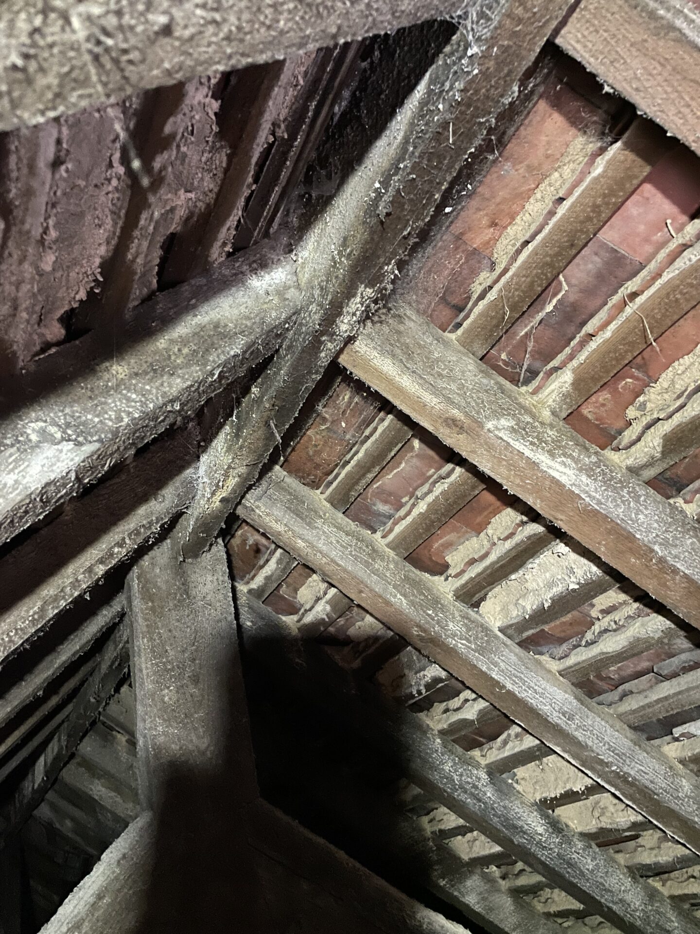 No membrane to inside of roof.