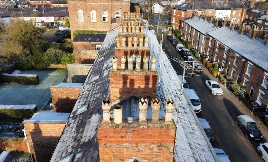 Top of street houses